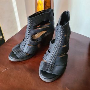 Lucky Brand Darvie Block Heel Bootie Sandal Heels Women's Size 6